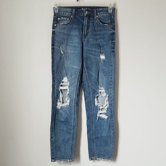 Wild Fable Medium Wash Distressed High Rise Mom Jean Size 00 - Picture 2 of 9